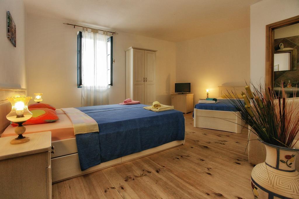B&B Apart Hotel Pastrovski Konak Sveti Stefan Zimmer foto